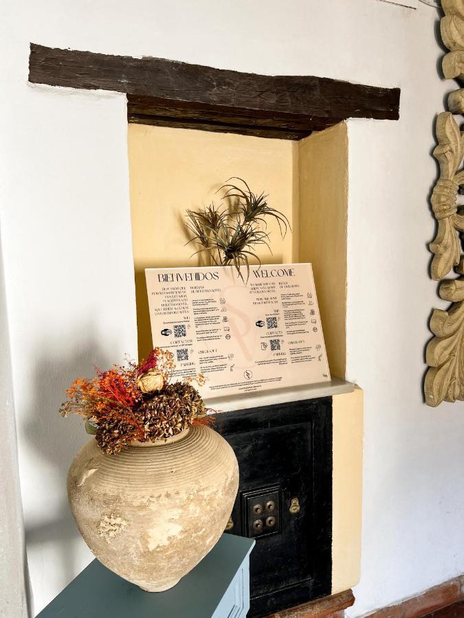 Hostal Servilia Carmona  Exterior photo