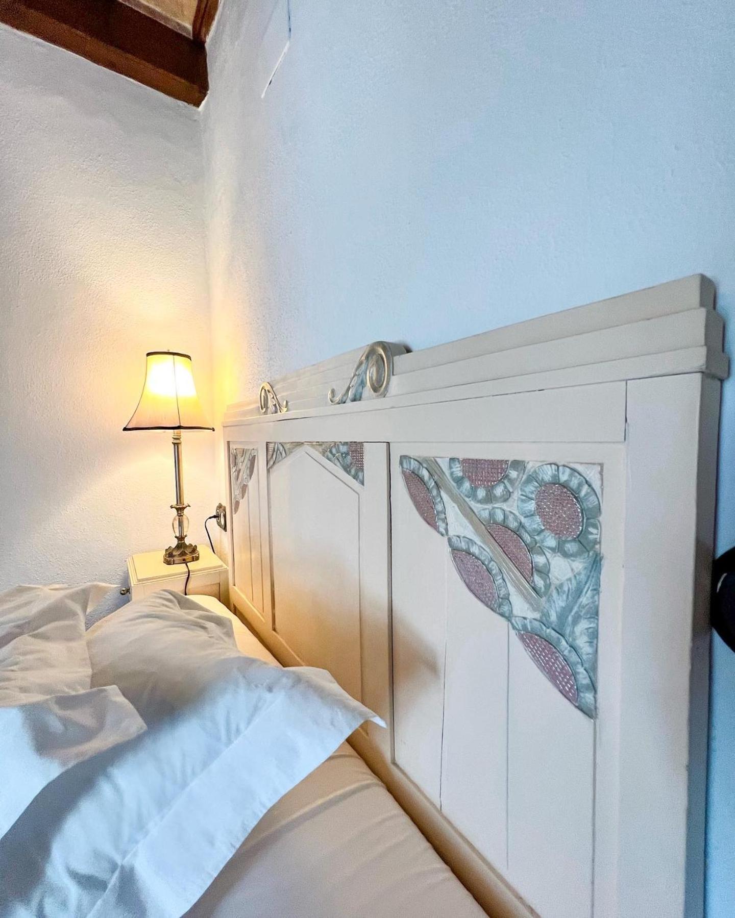 Hostal Servilia Carmona  Exterior photo